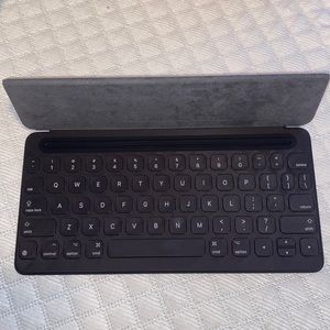 Smart Keyboard for iPad